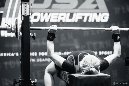 Kara bench pressing